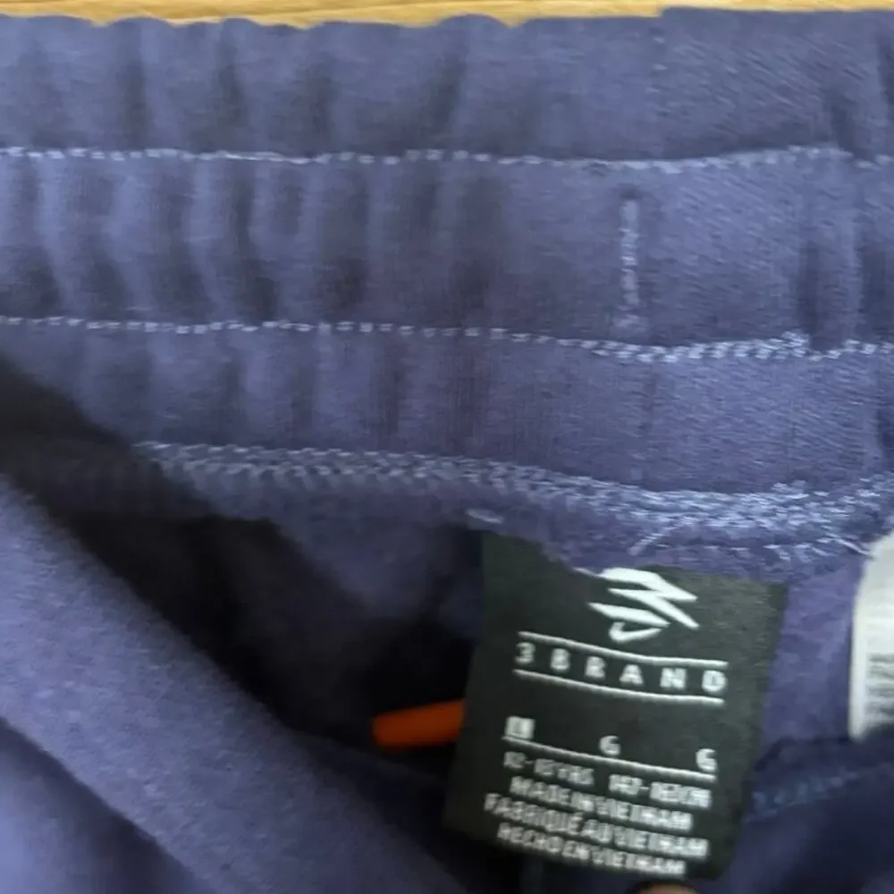 Nike Blue and Orange Sweatpants Boys Size‎ Large